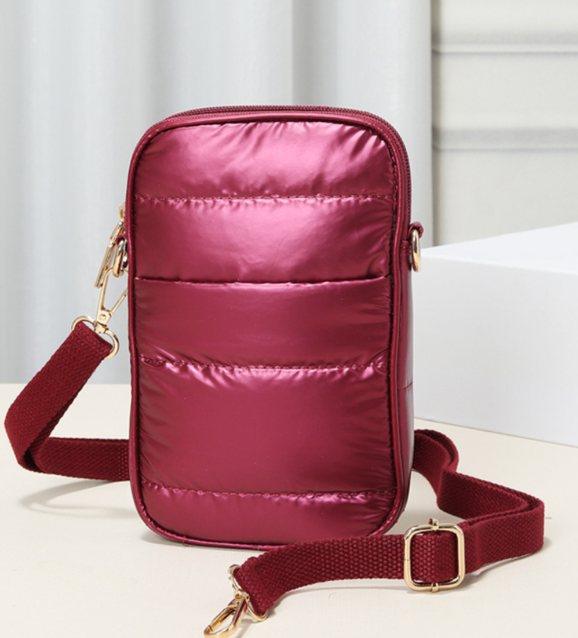 Burgundy hot sale quilted bag