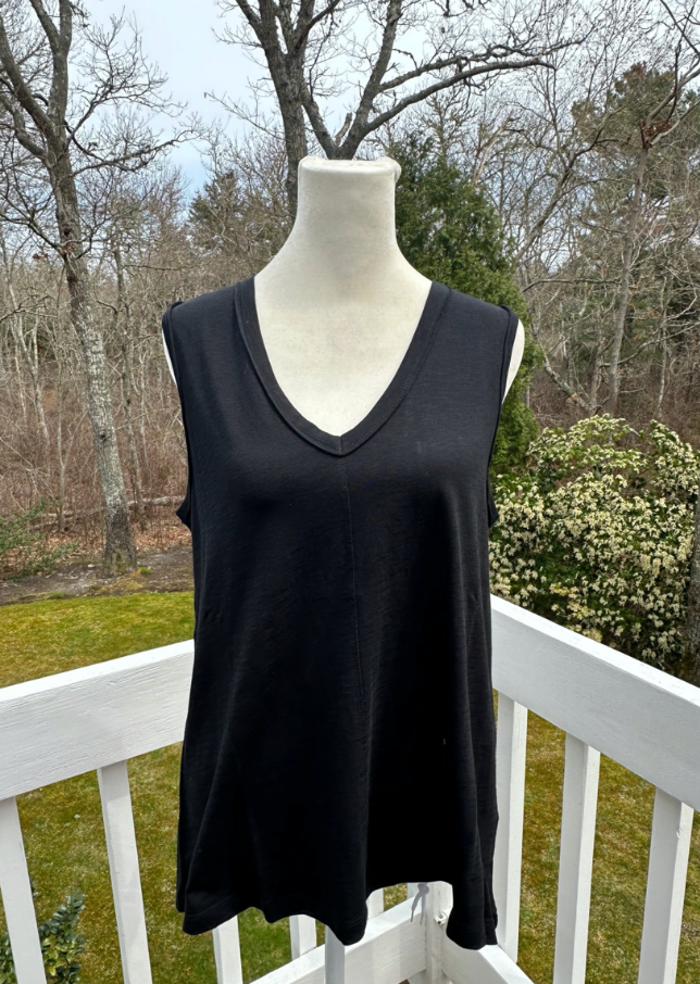 Foil Well Balanced Tank