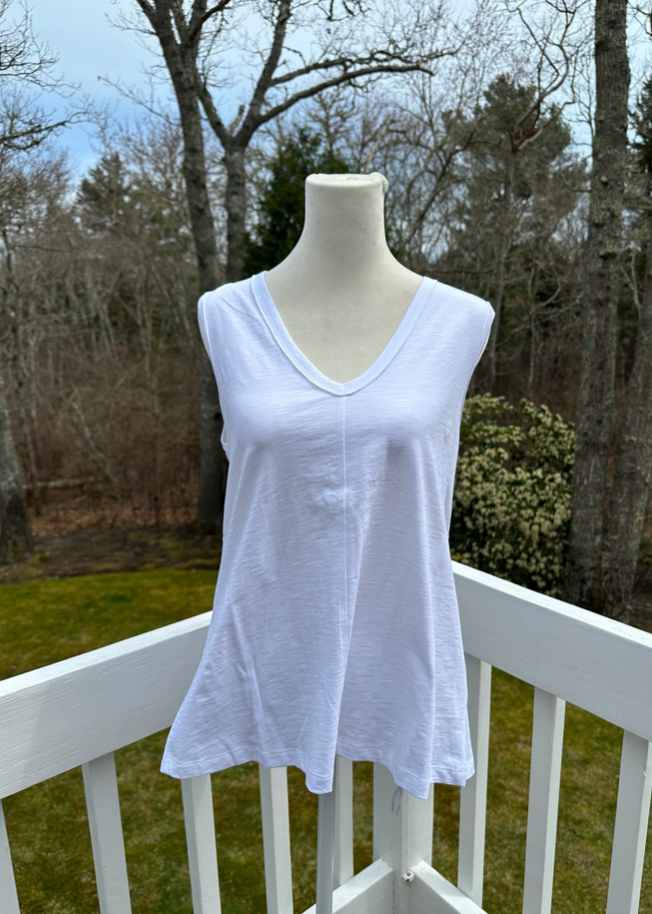 Foil Well Balanced Tank