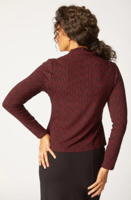 Habitat Core Travel Dots Tie Top-NEW!