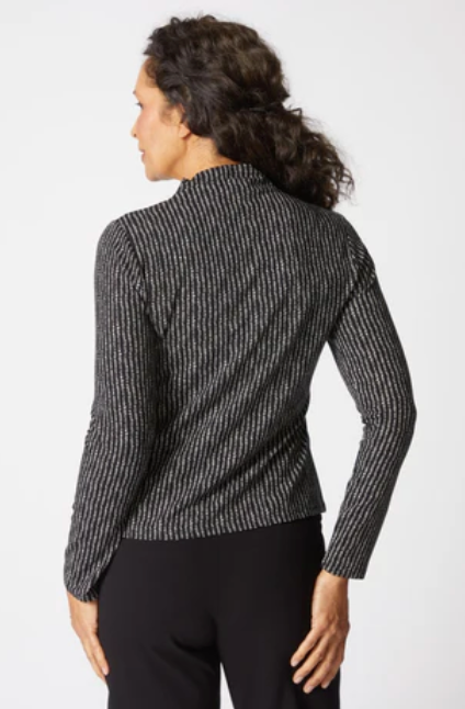 Habitat Core Travel Dots Tie Top-NEW!
