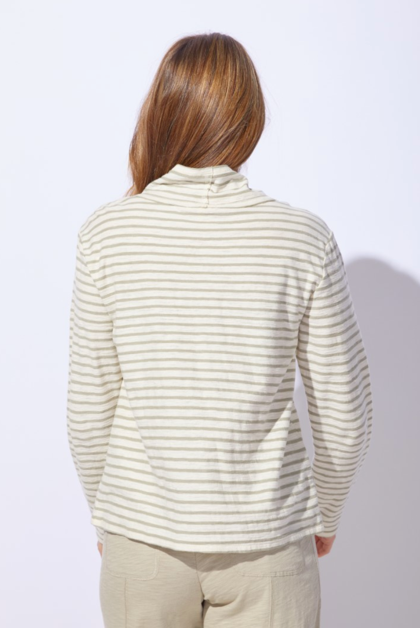 Escape Santa Barbara Stripe Chill Funnel Neck-NEW