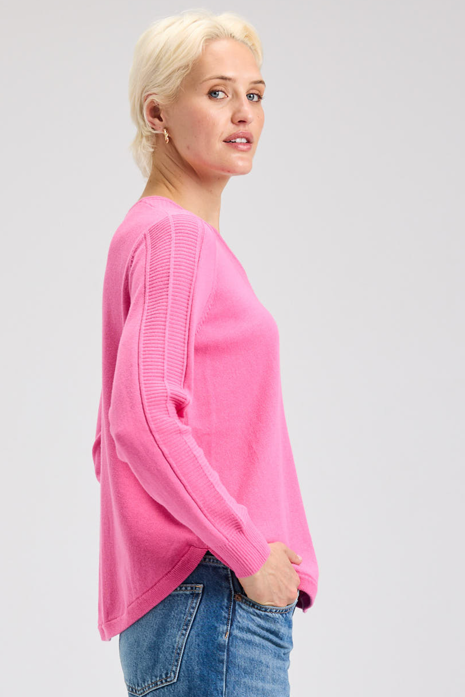 Zaket & Plover Soft V Neck Sweater-NEW