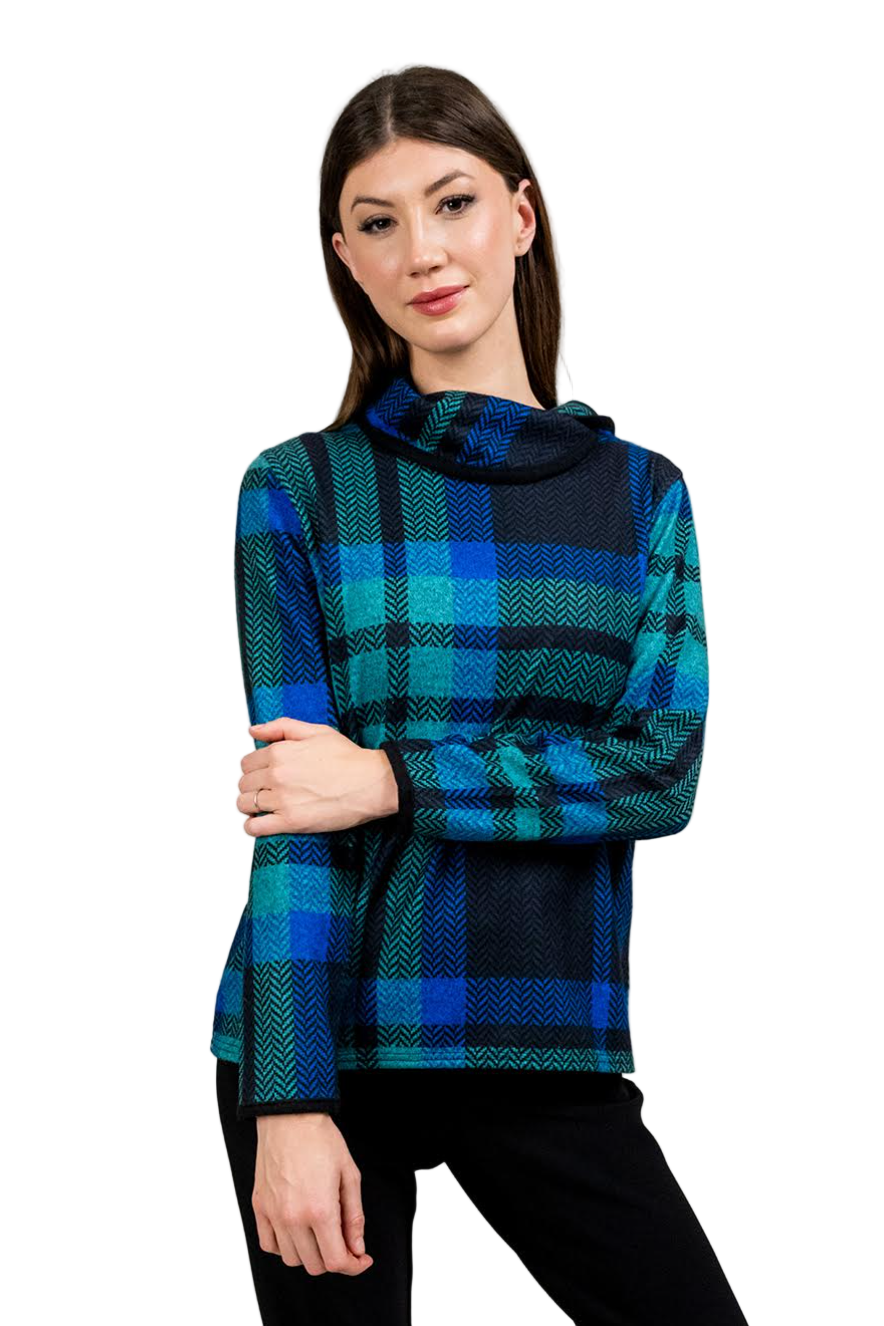 Trisha Tyler Contrast Trim Sweater
