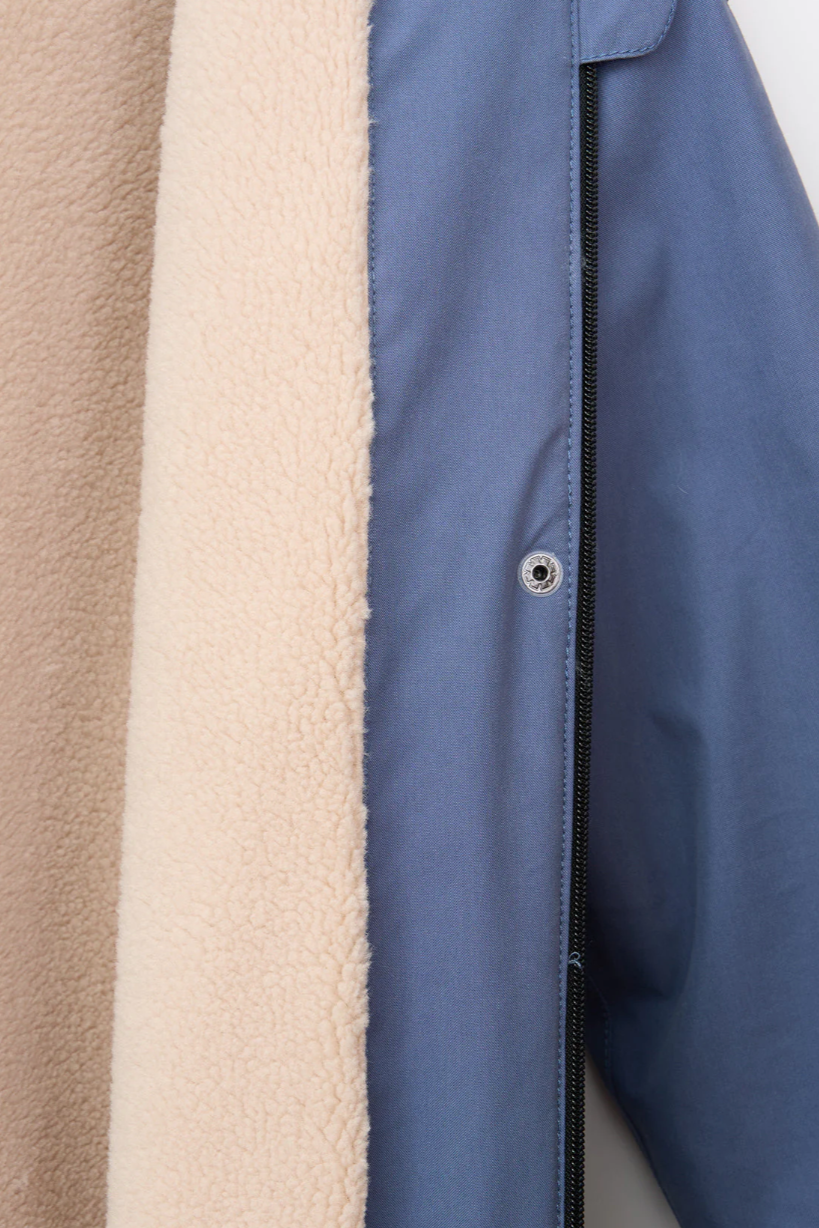 Batela Raincoat with Sherpa Lining and Sealed Seams