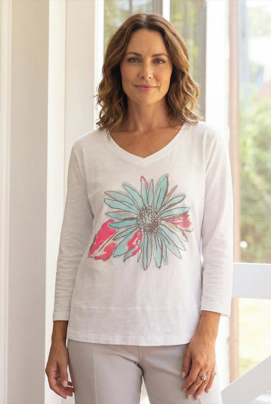 Escape Sunflower Easy V Neck Tee
