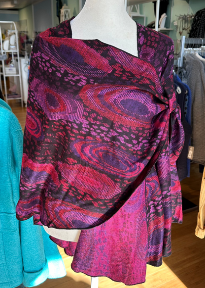 Reversible Cashmere Shawl w/ Loop