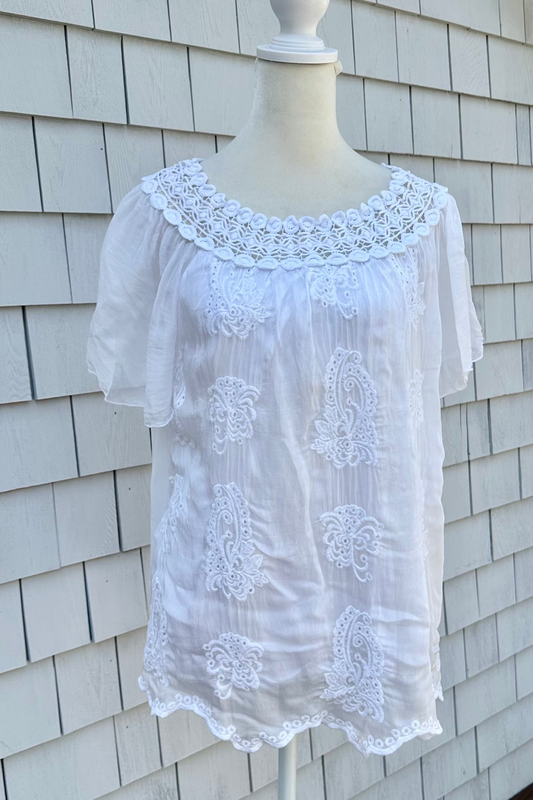 Tempo Paris Embroidered Top