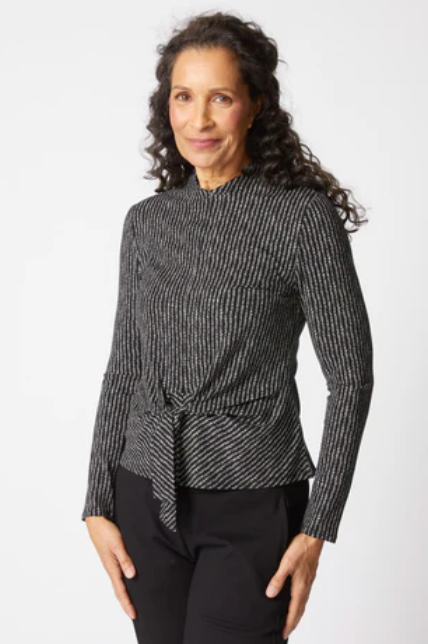 Habitat Core Travel Dots Tie Top-NEW!