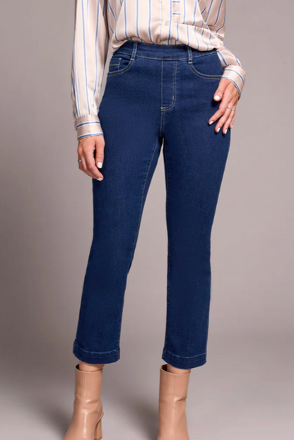 Tribal Audrey Pull on Straight Leg Crop-NEW