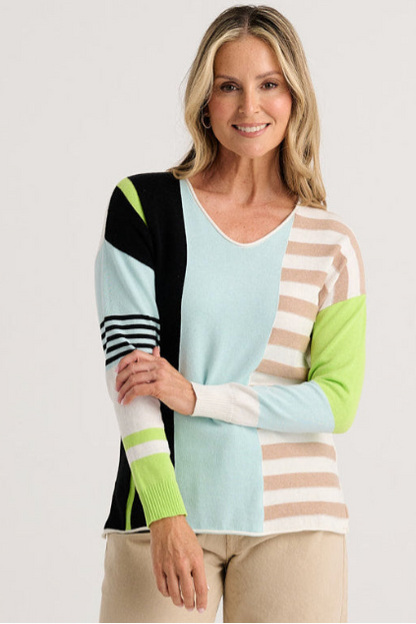 Zaket & Plover Contrast Stripe V-Neck Sweater