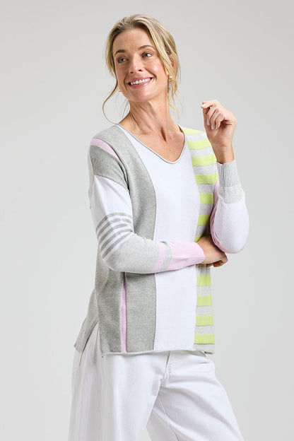 Zaket & Plover Contrast Stripe V-Neck Sweater