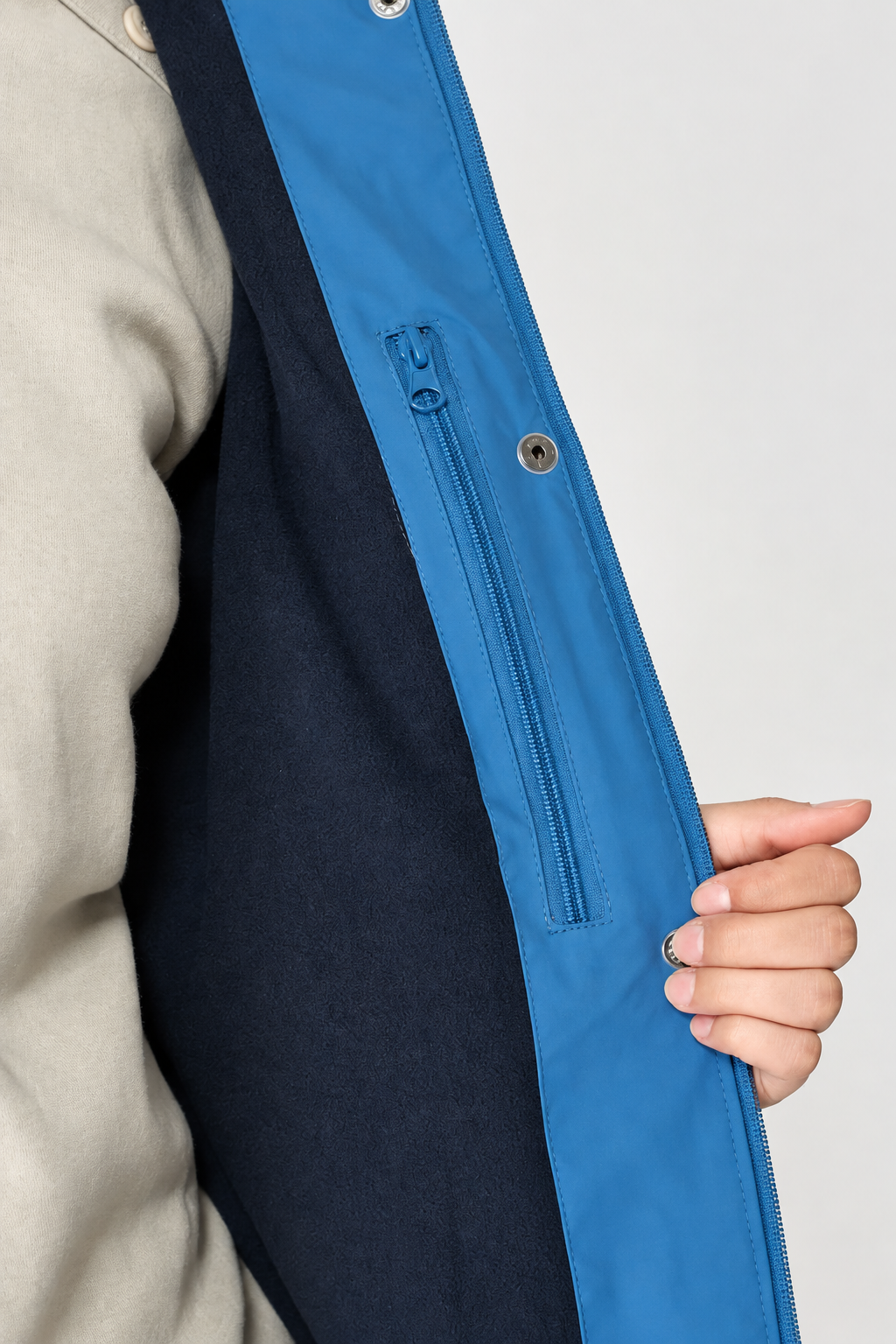 Blue jacket detail 2:3 preview