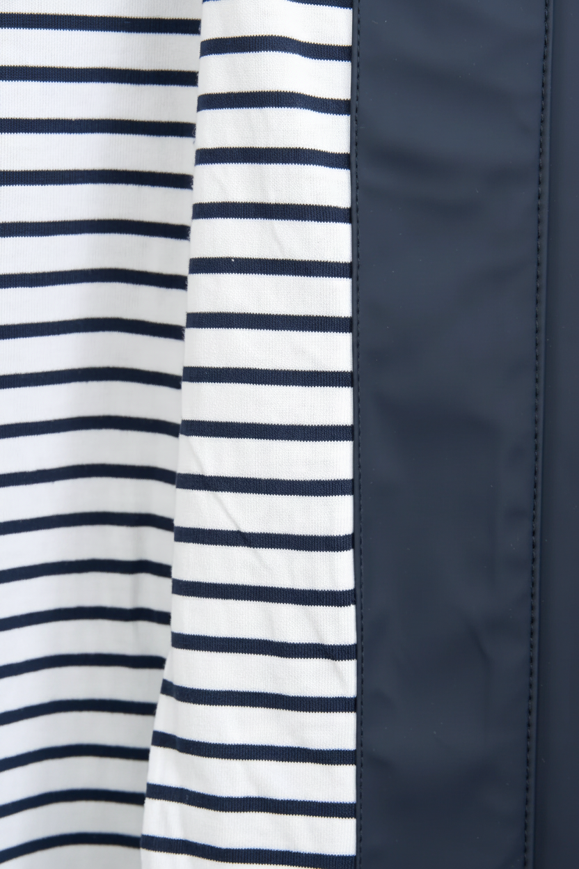 Striped lining detail