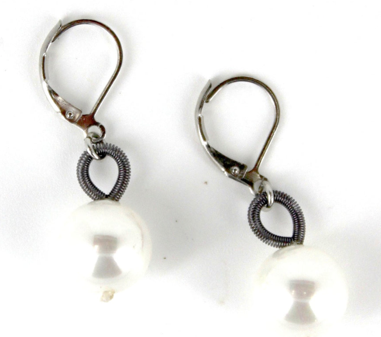 Sea Lily Slate Piano Wire Earrings with White Pearl