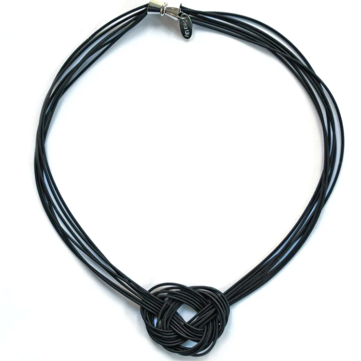 Sea lily 2025 piano wire necklace